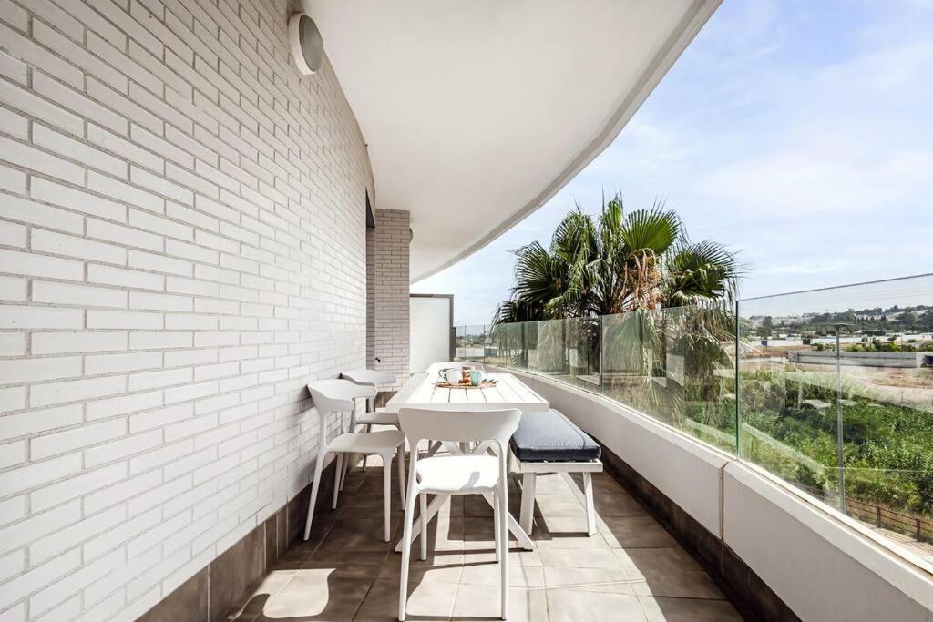 Modern 2 Bedroom Apt Rooftop Pool + Gym Rdr328 Marbella Exterior photo